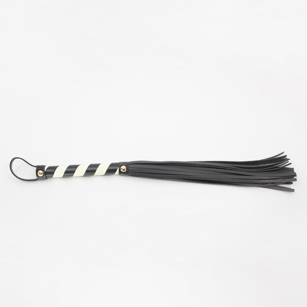 LL WH068 GITD Flogger