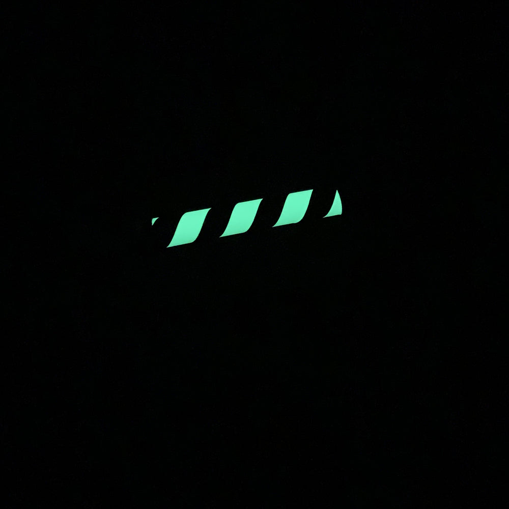 LL WH068 GITD Flogger